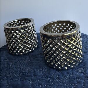 Silver Lattice Ceramic Candle Holders Set of 2 4.5” tall 5.25”!wide NWOT
